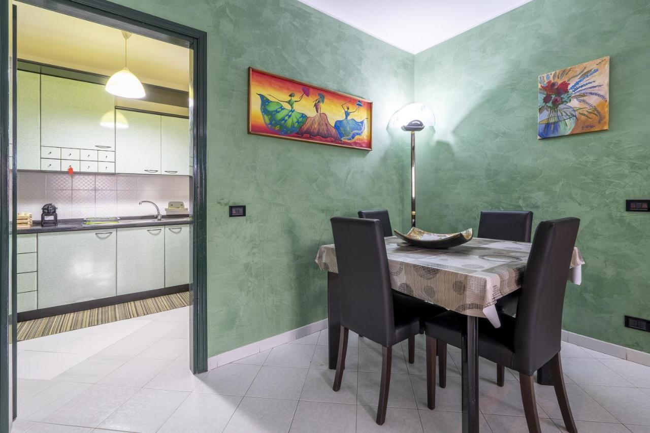 Green House Apartment Monopoli Exterior photo